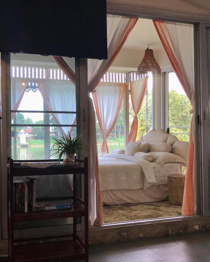 River Flow House Bangtanod Photharam Exterior photo