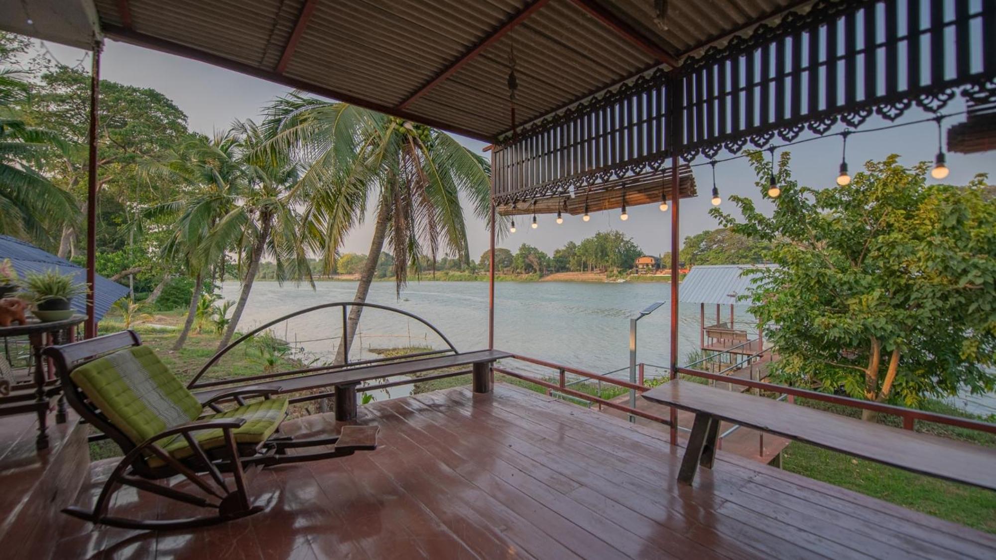 River Flow House Bangtanod Photharam Exterior photo