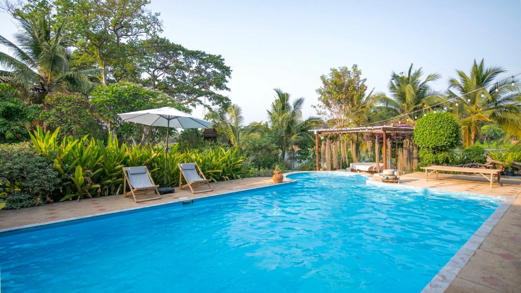 River Flow House Bangtanod Photharam Exterior photo